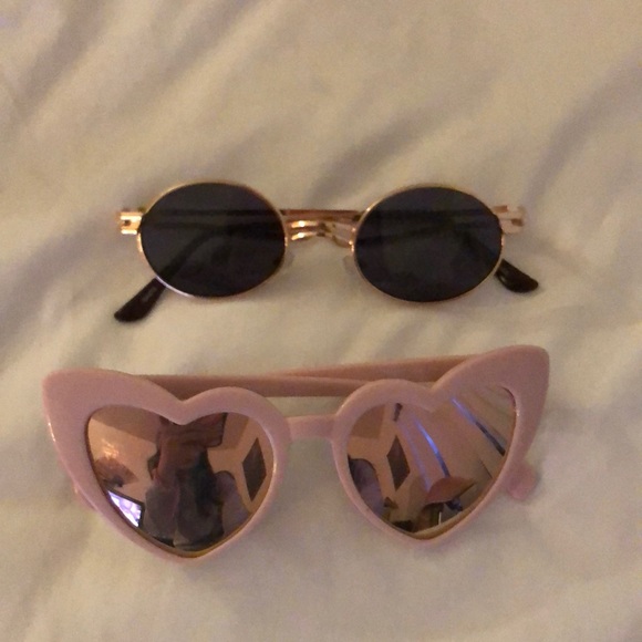 Sunglasses - Picture 1 of 1